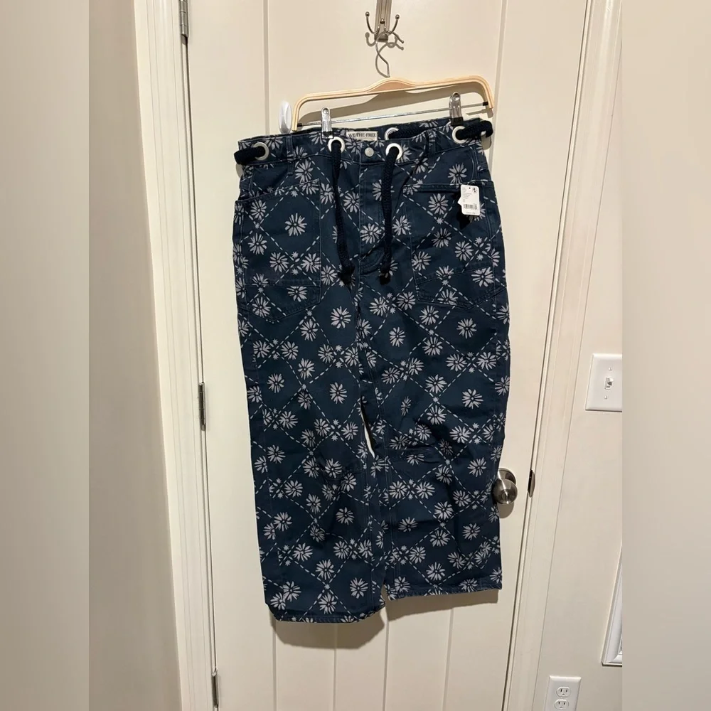Free People We The Free Moxie Printed Low-Slung Barrel Jean Wallpaper Geo 31 NWT